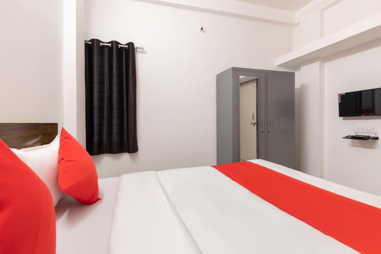 Hotel Nathaliya Katunayaka Kültér fotó