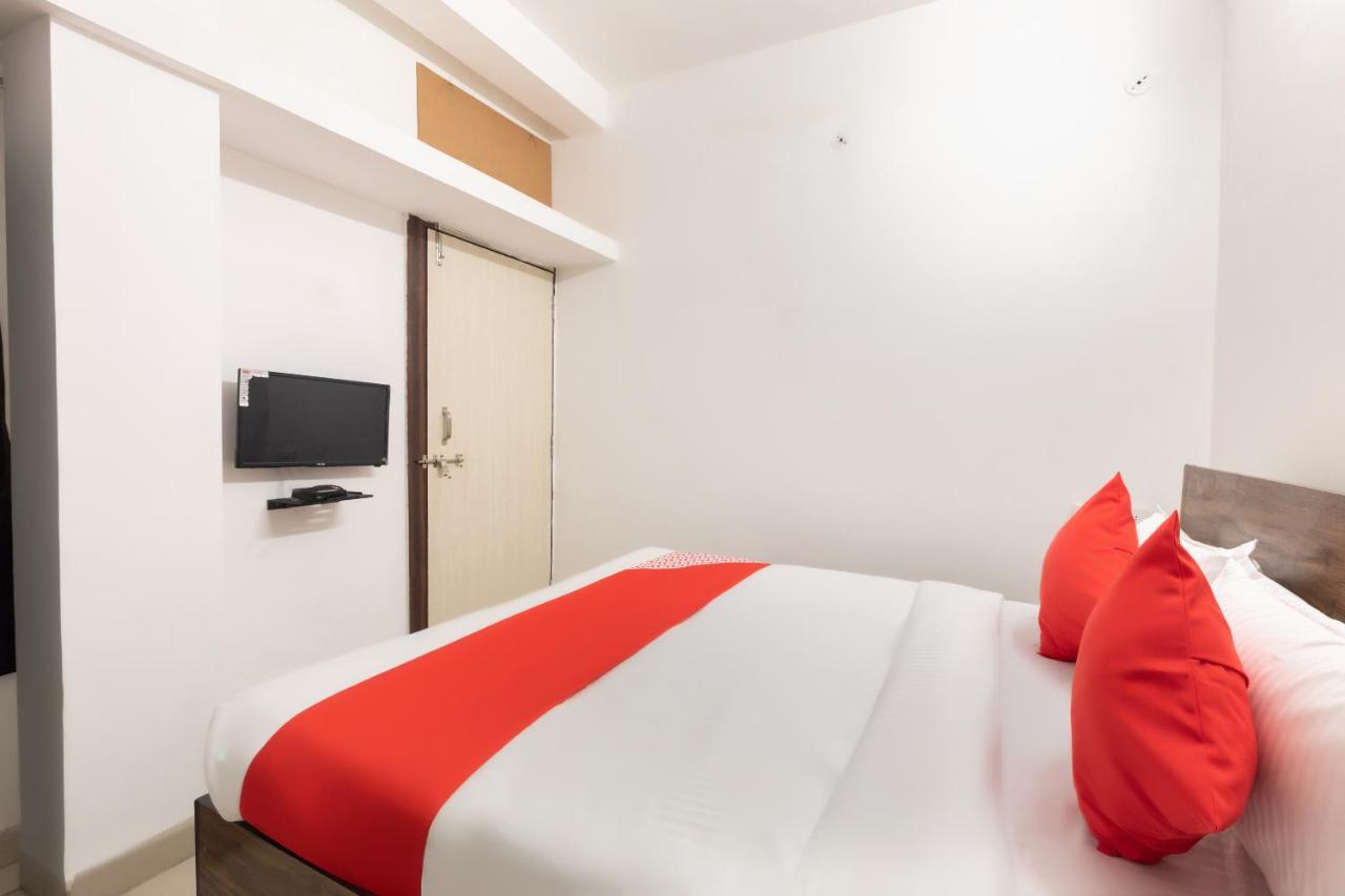 Hotel Nathaliya Katunayaka Kültér fotó
